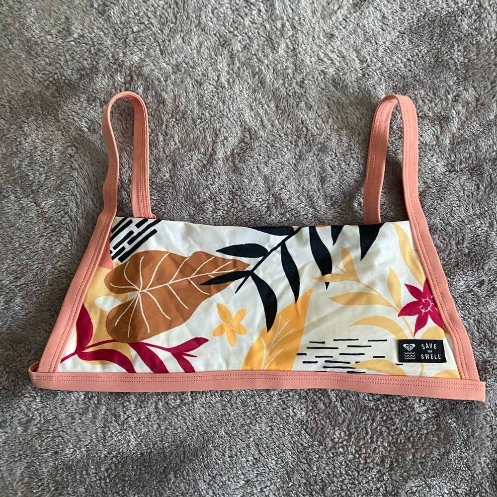 Roxy bathing suit top